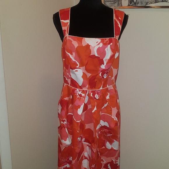 Tahari Dresses & Skirts - Tahari orange and white sun dress. Size 10